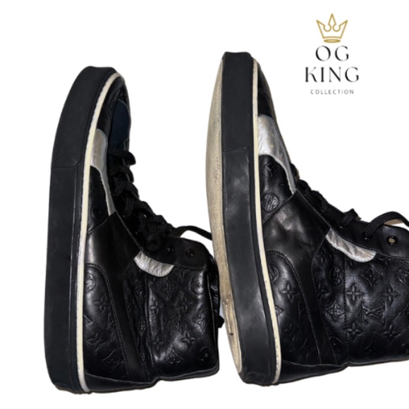 LV MONOGRAM SNEAKER - Picture 3 of 4